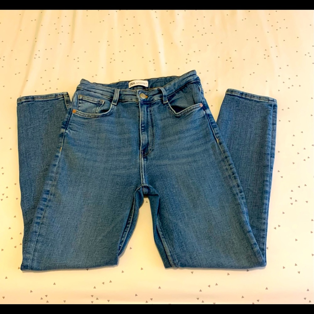 Zara jeans